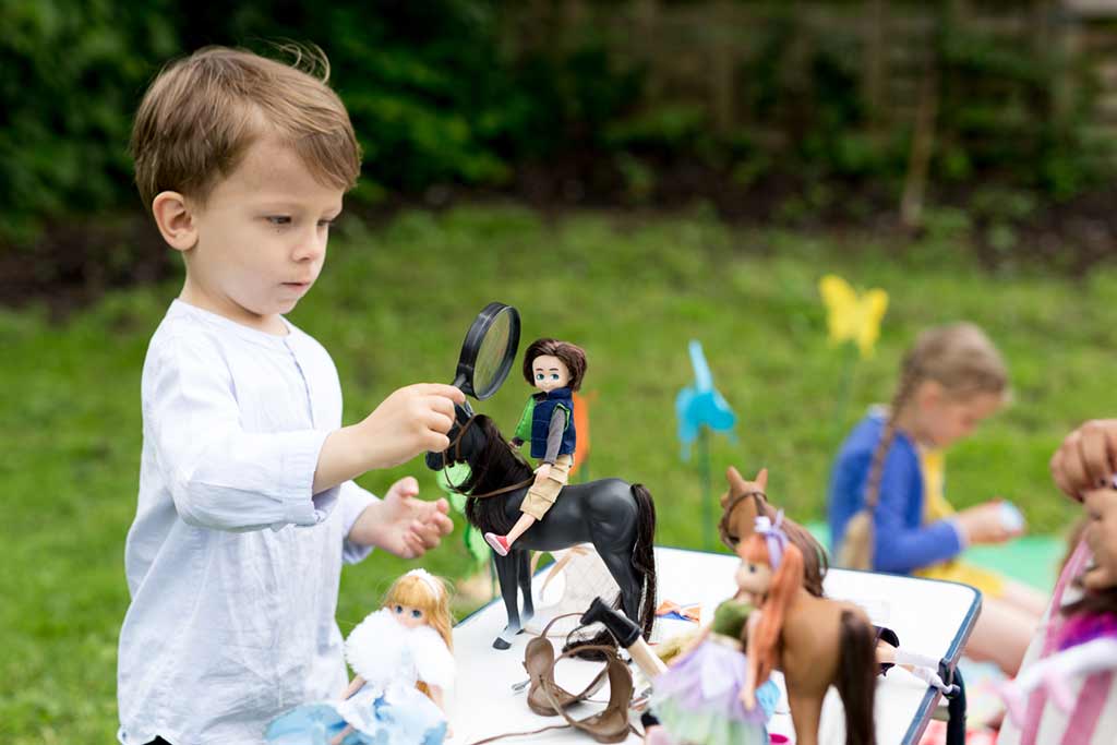 Boy Doll Kite Flyer Finn Lottie Hammer and Jacks