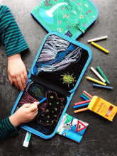 Load image into Gallery viewer, Doodle It &amp; Go Reusable No Mess Chalk Book